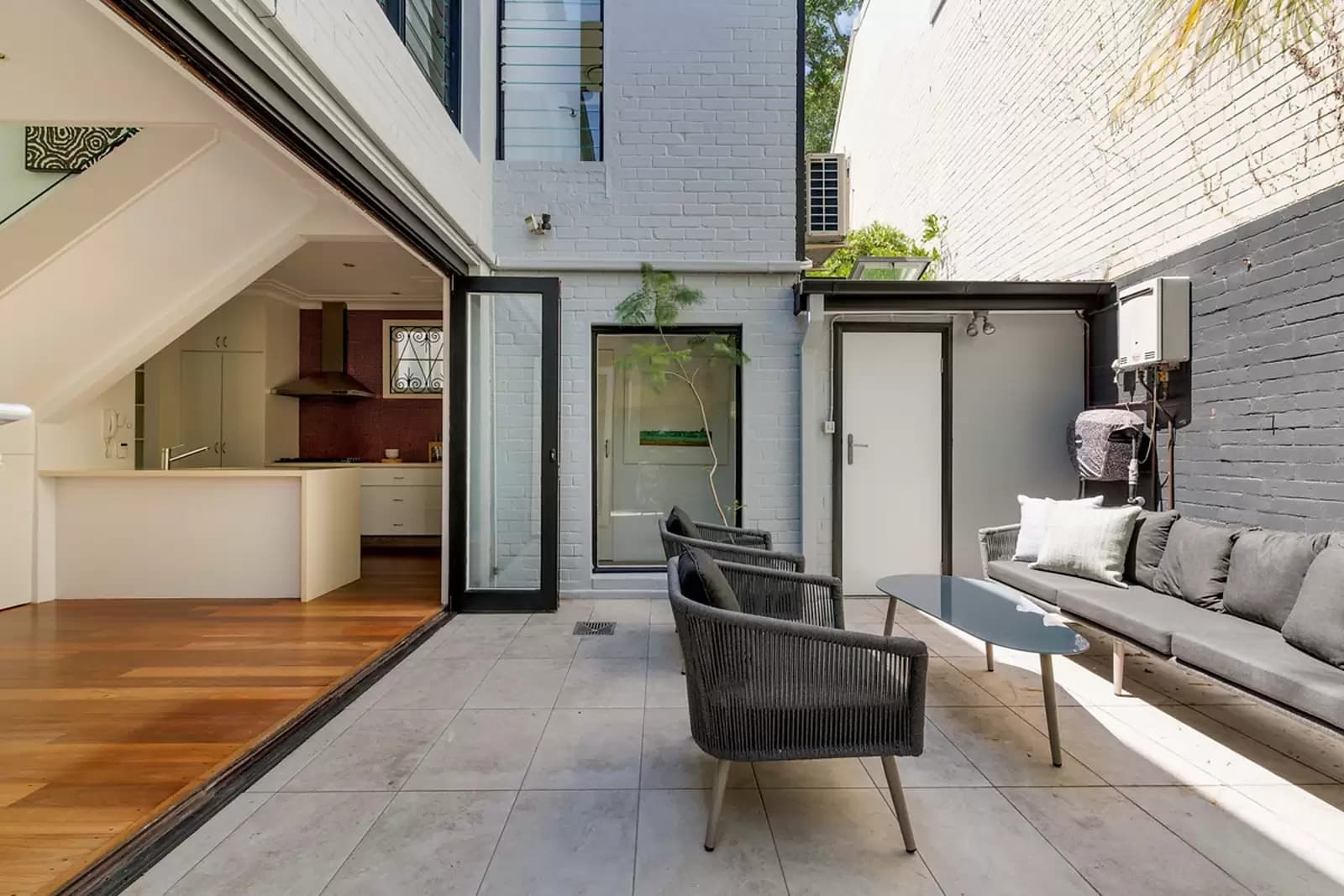 47 Oatley Road, Paddington, Paddington - Thumbnail 8