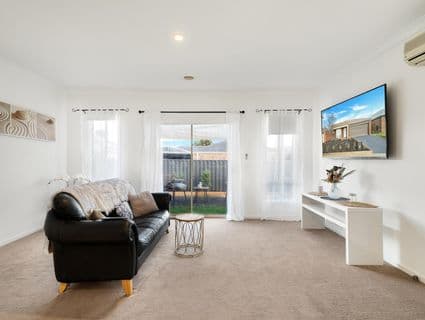 38 Mayesbrook Road, Manor Lakes, VIC, 3024, Manor Lakes - Thumbnail 8