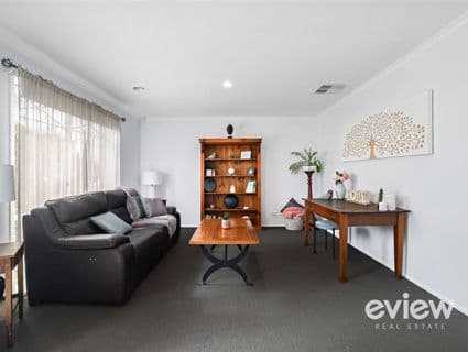 21 Castleton Avenue, Tarneit, VIC, 3029, Tarneit - Thumbnail 4
