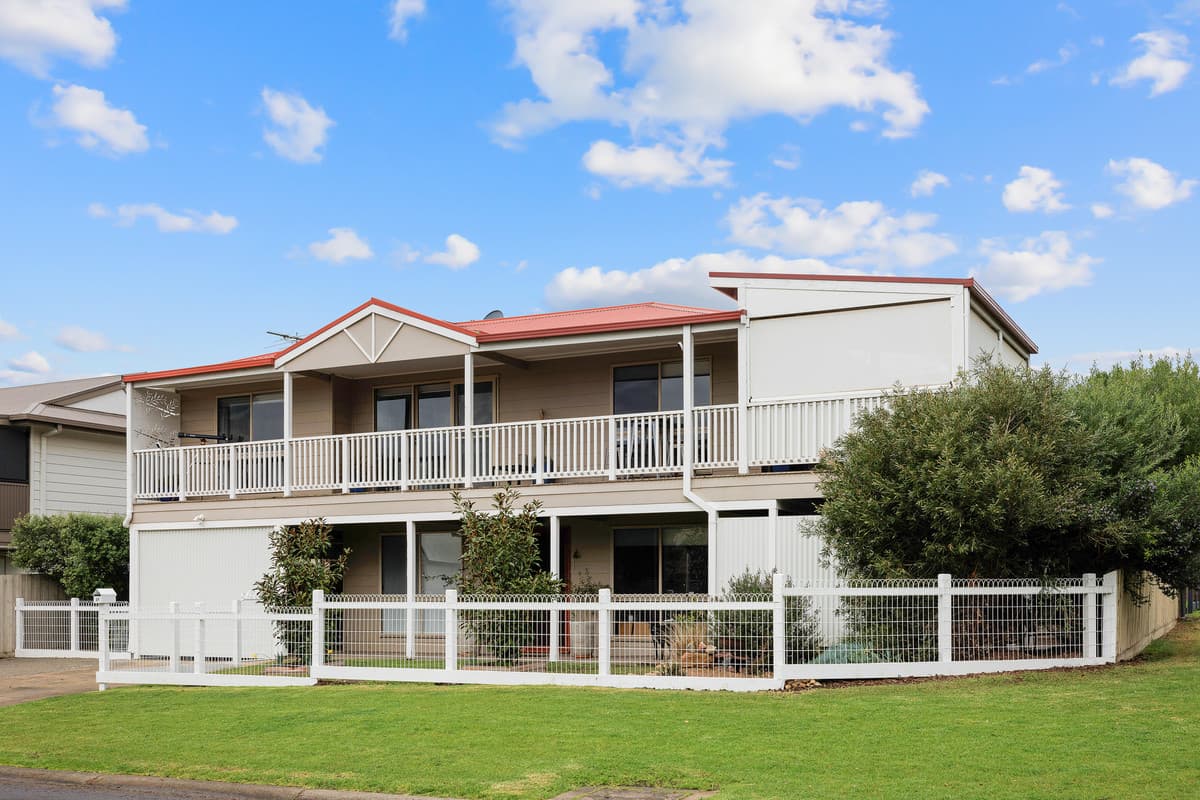69 Katherine Circuit, Cowes VIC 3922, Cowes - Thumbnail 2
