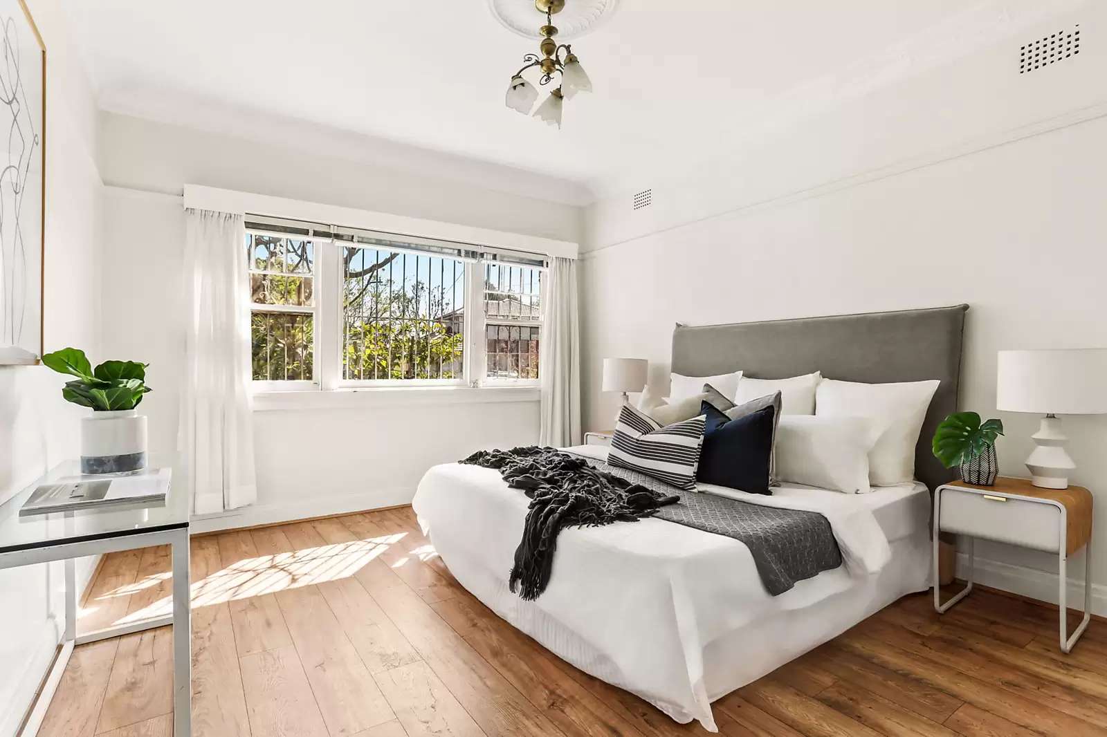 61 Tunstall Avenue, Kingsford, Kingsford - Thumbnail 3