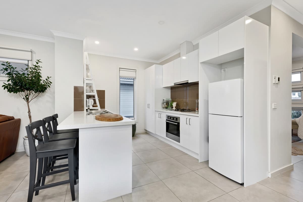 1 / 2 McDonald Place, Glenroy VIC 3046, Glenroy - Thumbnail 3