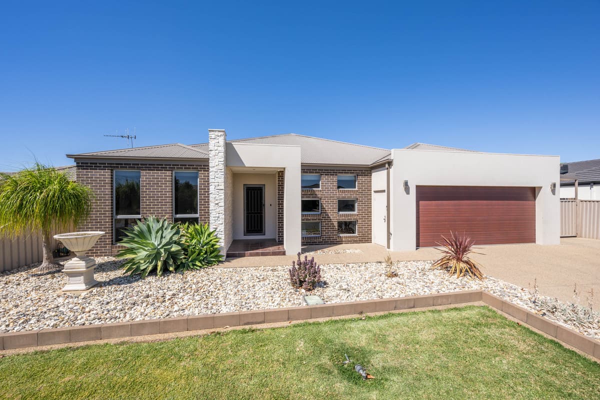 7 Holstein Court, Shepparton VIC 3630, Shepparton - Image 1