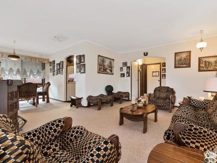 63 Fingal Drive, Frankston - Thumbnail 2