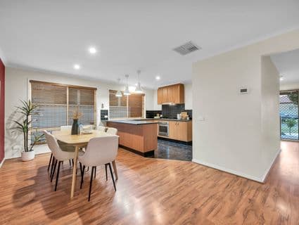 53 Hartland Circuit, Pakenham, VIC, 3810, Pakenham - Thumbnail 5