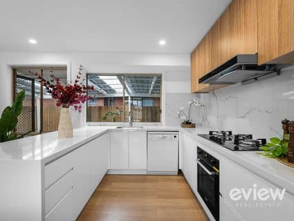 14 Argyle Crescent, Werribee, VIC, 3030, Werribee - Thumbnail 2