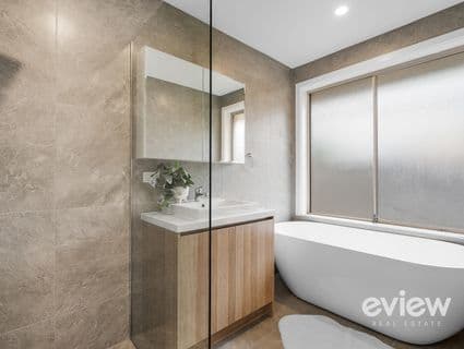 14 Argyle Crescent, Werribee, VIC, 3030, Werribee - Thumbnail 7