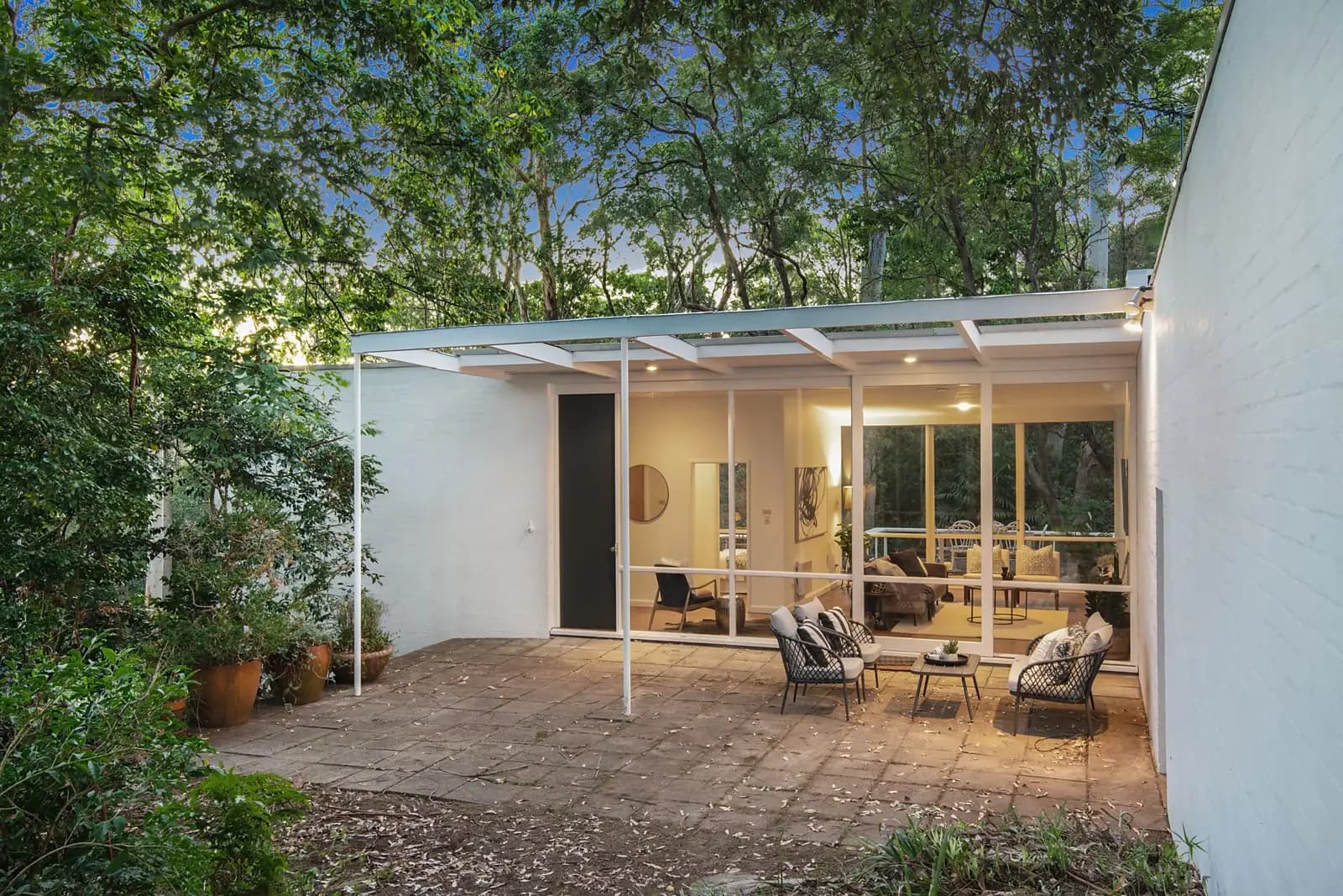 23 Roland Avenue, Wahroonga, Wahroonga - Thumbnail 2
