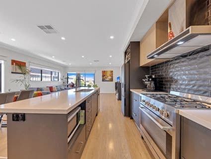 21 Pepita Crescent, Manor Lakes, VIC, 3024, Manor Lakes - Thumbnail 6