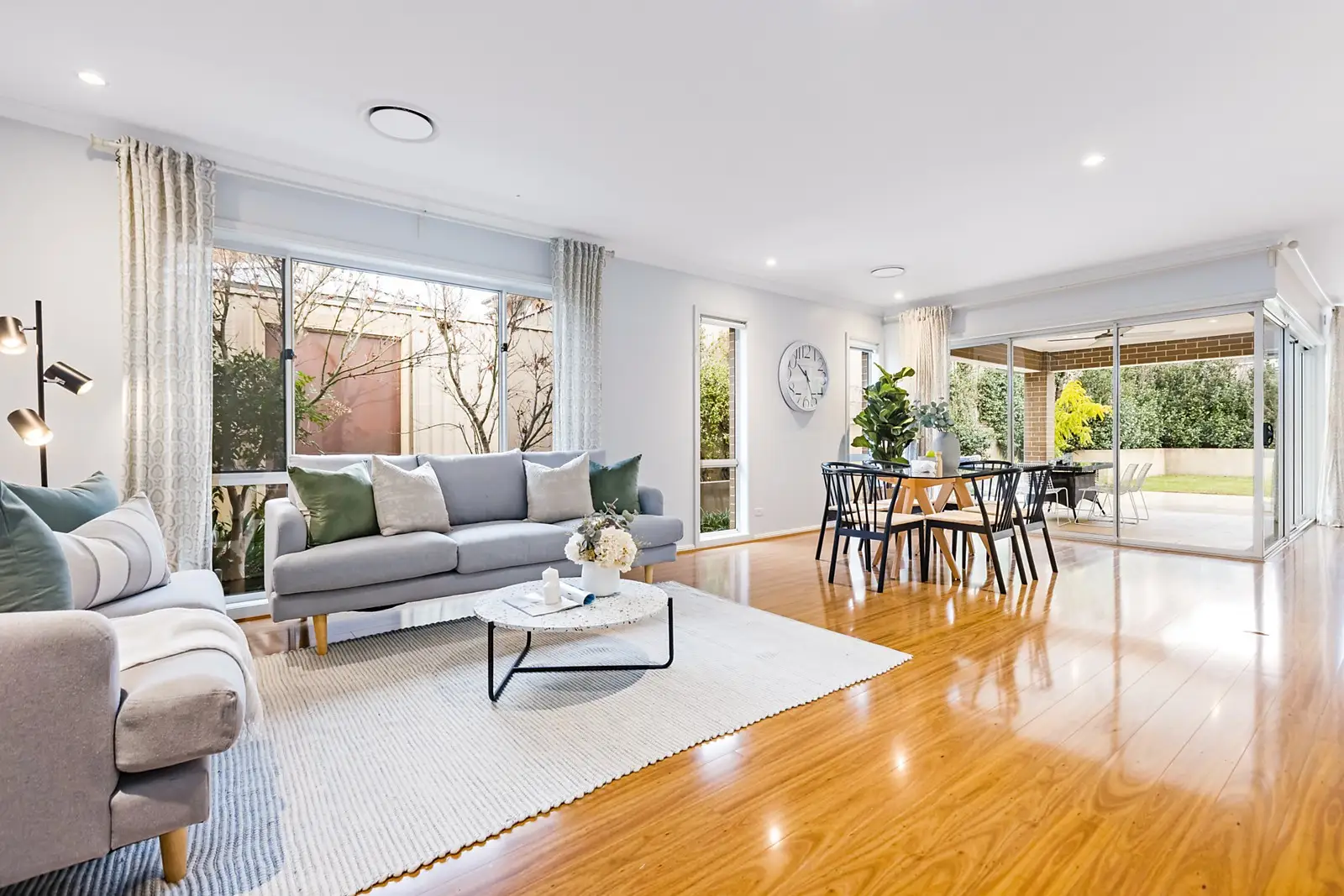 4 Lachlan Court, Kellyville Ridge, Kellyville Ridge - Thumbnail 2