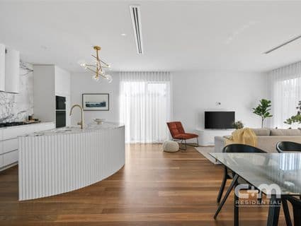 2/20 Middle Street, Hadfield, VIC, 3046, Hadfield - Thumbnail 3