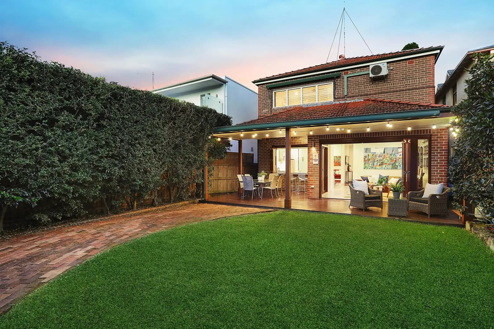 16 Powell Street, Coogee, Coogee - Thumbnail 2
