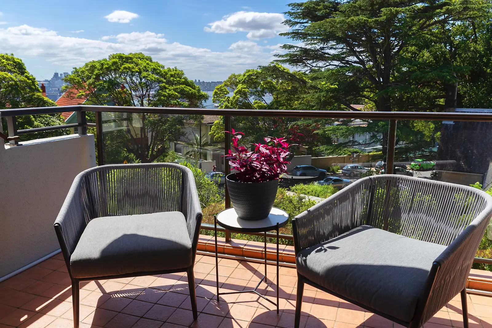2/51 Darling Point Road, Darling Point, Darling Point - Thumbnail 2
