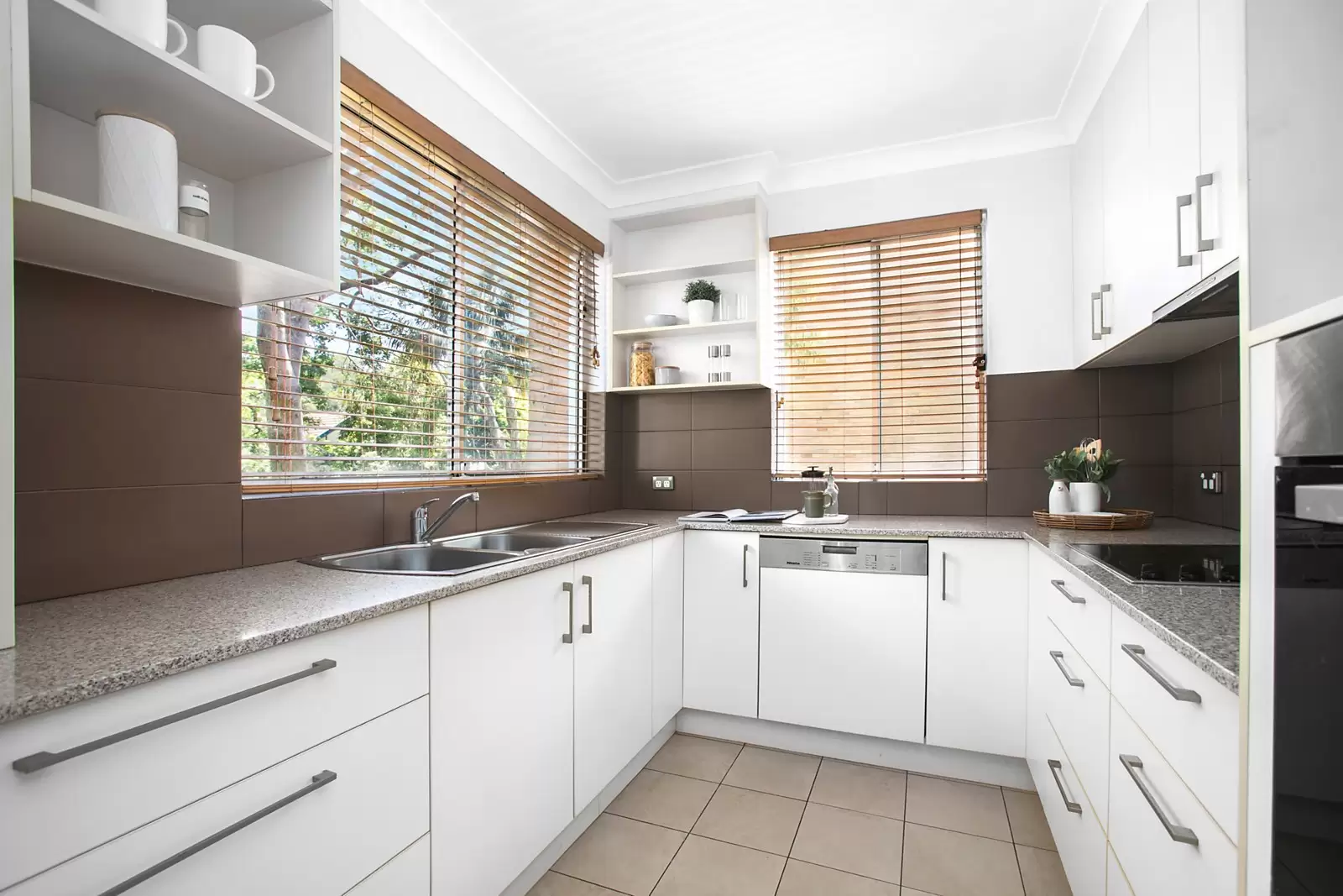 7/23-25 Penkivil Street, Bondi, Bondi - Thumbnail 3