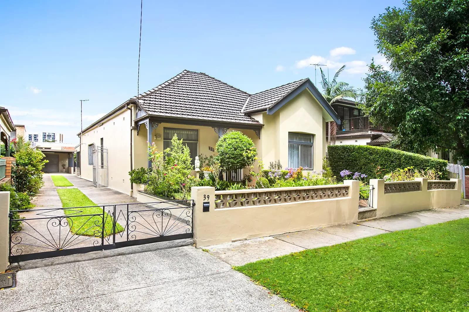 39 Milroy Avenue, Kensington, Kensington - Image 1