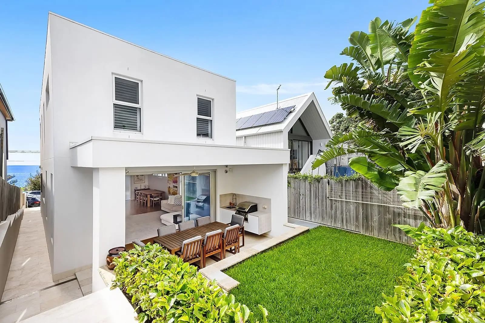 14 Ocean Street, Clovelly, Clovelly - Thumbnail 2