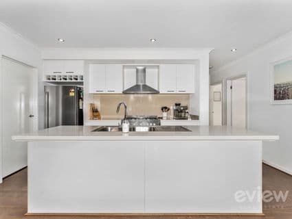 48 Timbarra Drive, Werribee, VIC, 3030, Werribee - Thumbnail 5