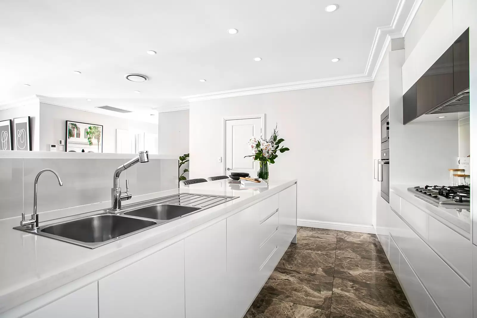 1/14-18 Coonanbarra Road, Wahroonga, Wahroonga - Thumbnail 4