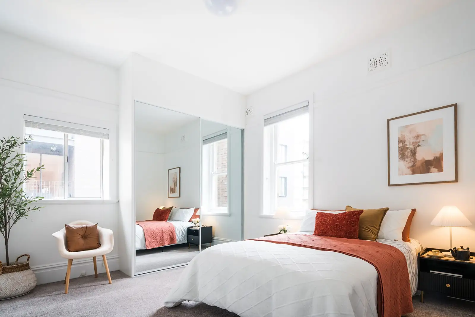 8/38-40 Kings Cross Road, Potts Point, Potts Point - Image 1