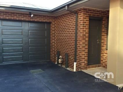 404, Glenroy - Image 1