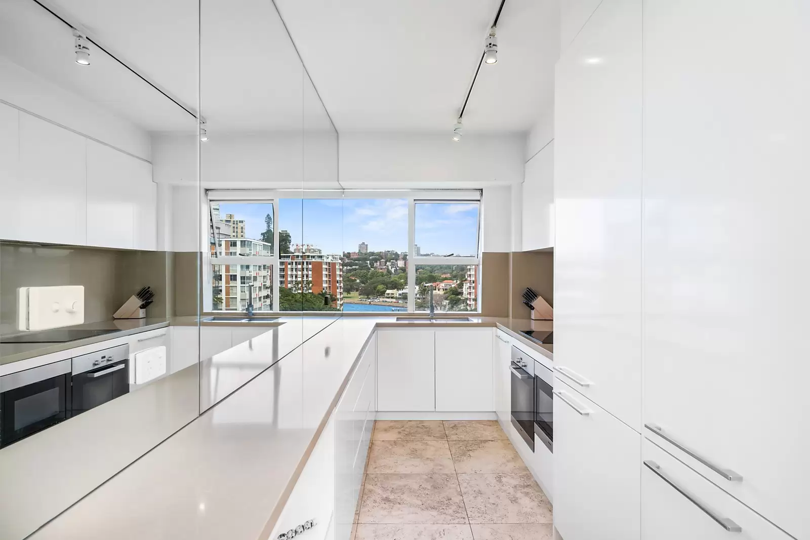 81/11 Sutherland Crescent, Darling Point, Darling Point - Thumbnail 6