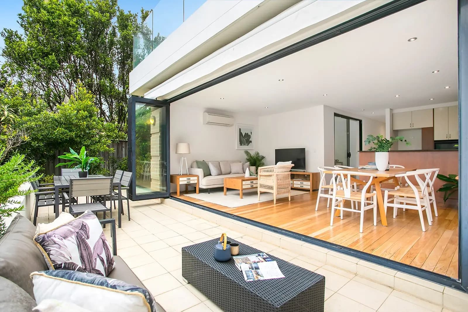 4/55-57 Carr Street, Coogee, Coogee - Image 1