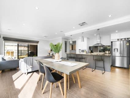 16 Cherrywood Avenue, Manor Lakes, VIC, 3024, Manor Lakes - Thumbnail 5