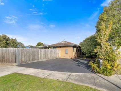 2 Lucas Crescent, Seaford, VIC, 3198, Seaford - Thumbnail 3