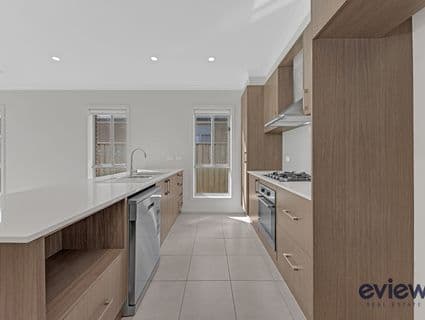 24 Fairhall Avenue, Werribee, VIC, 3030, Werribee - Thumbnail 6