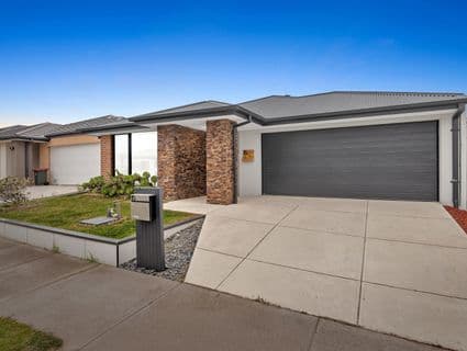 15 Praline Street, Manor Lakes, VIC, 3024, Manor Lakes - Thumbnail 3
