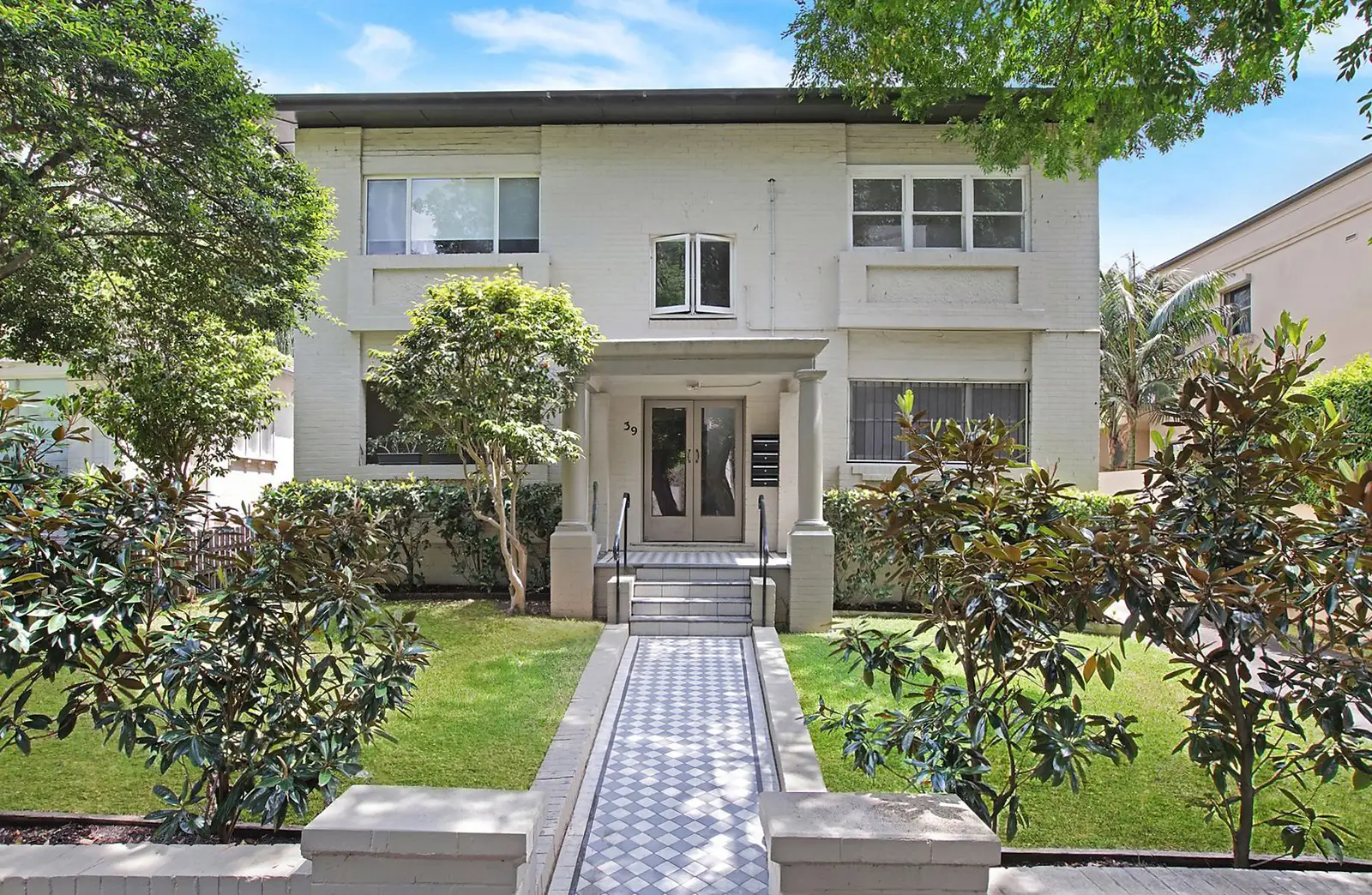 2/39 Salisbury Road, Rose Bay, Rose Bay - Image 1