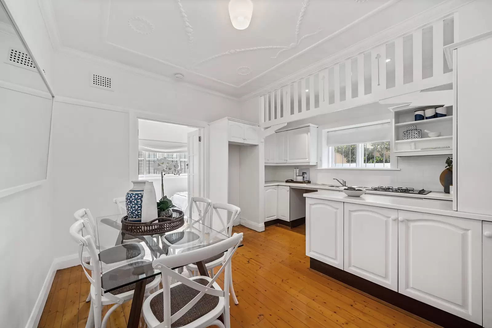 2/39 Salisbury Road, Rose Bay, Rose Bay - Thumbnail 4
