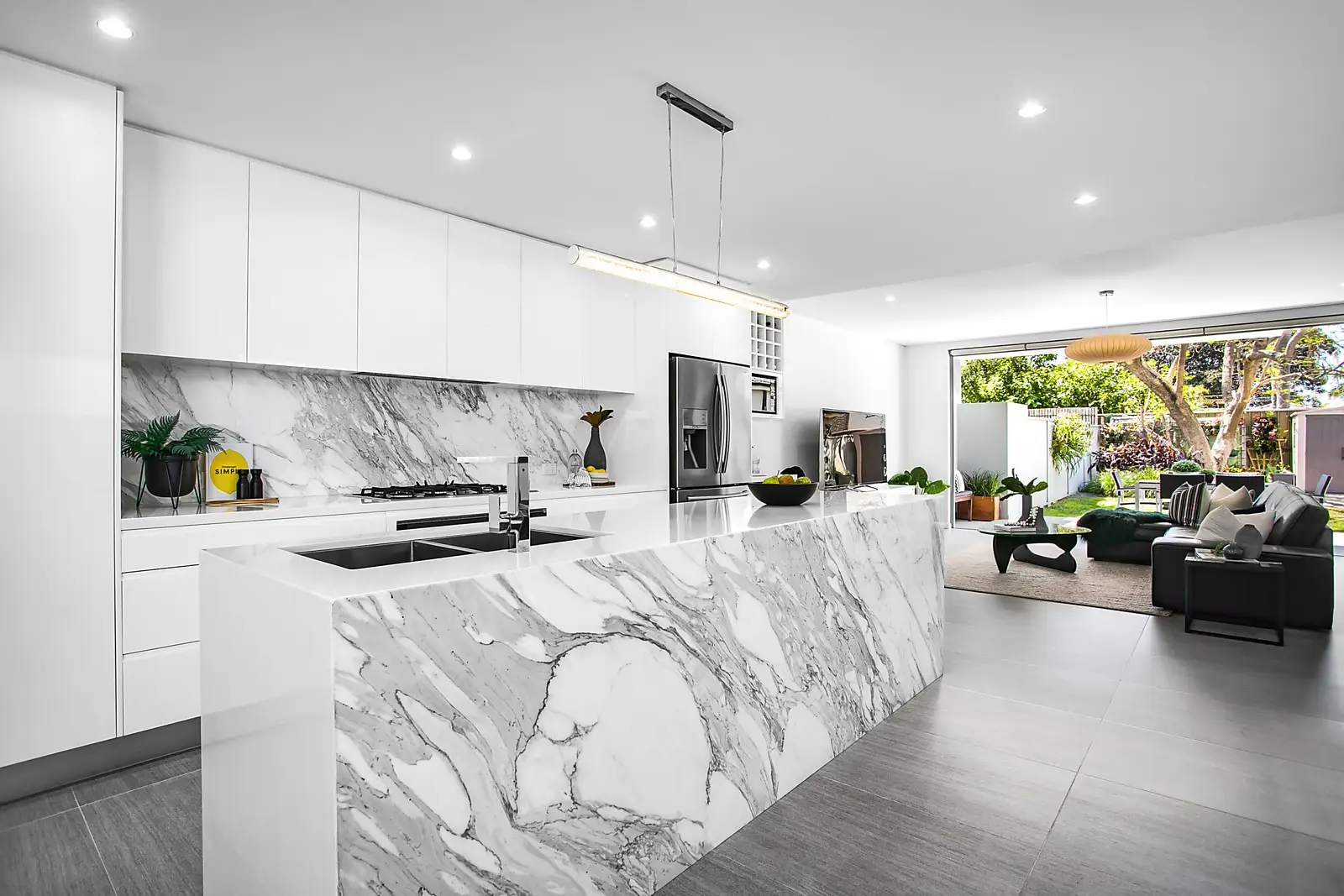 2 Ivy Street, Botany, Botany - Thumbnail 2