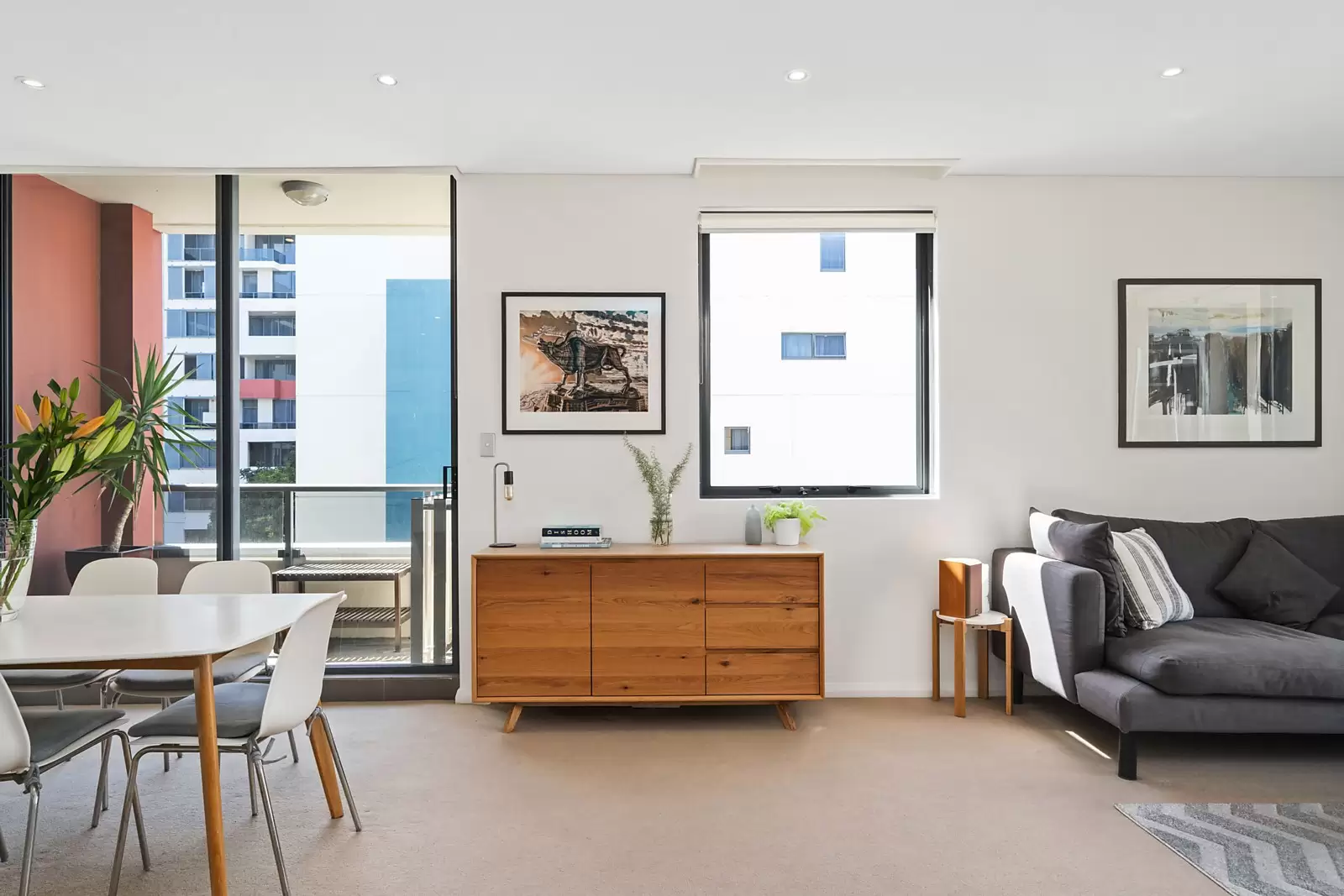 733/28 Danks Street, Waterloo, Waterloo - Thumbnail 3