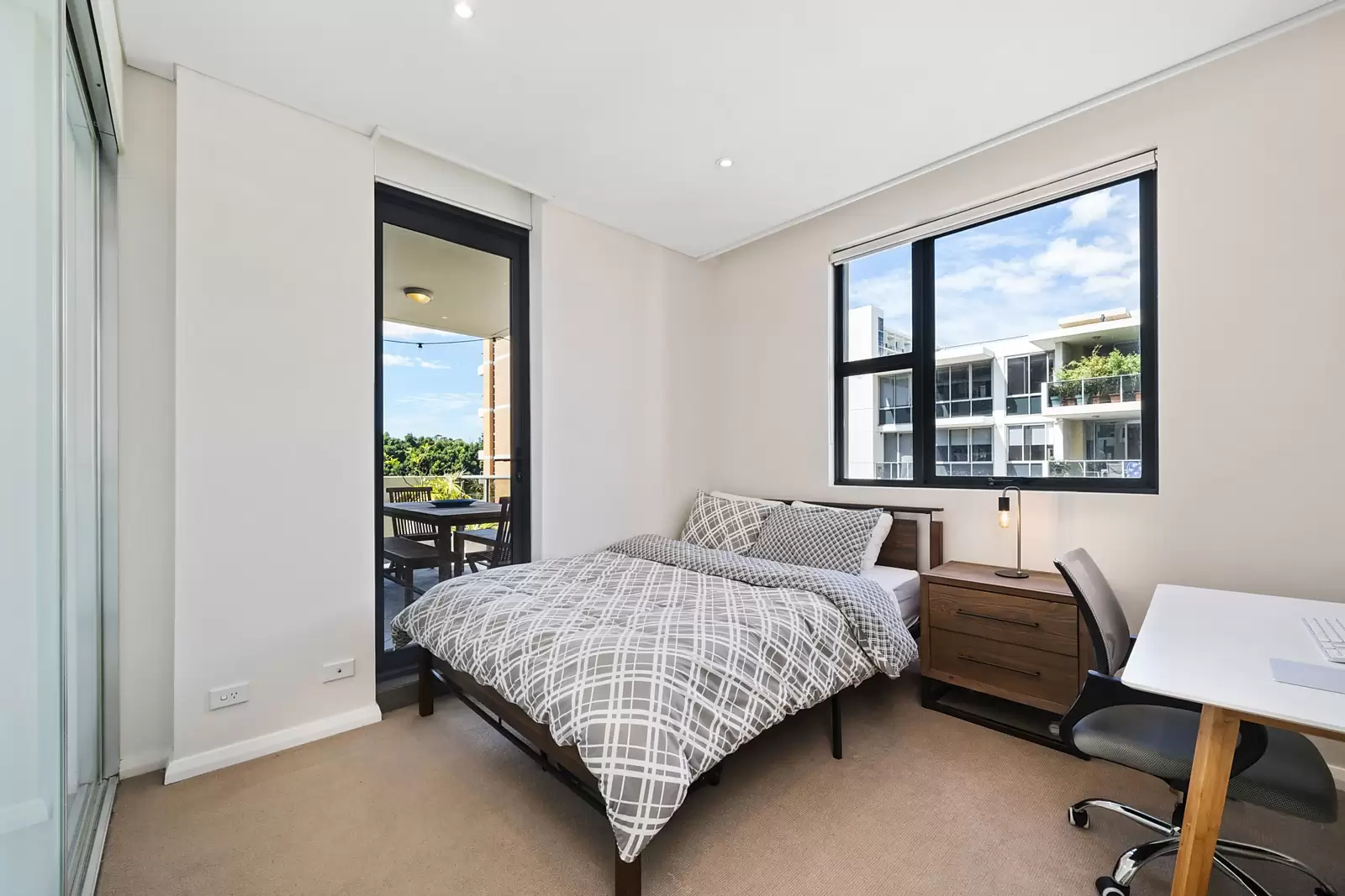 733/28 Danks Street, Waterloo, Waterloo - Thumbnail 8