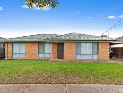 36 Warrain Street, Frankston, VIC, 3199, Frankston - Thumbnail 2