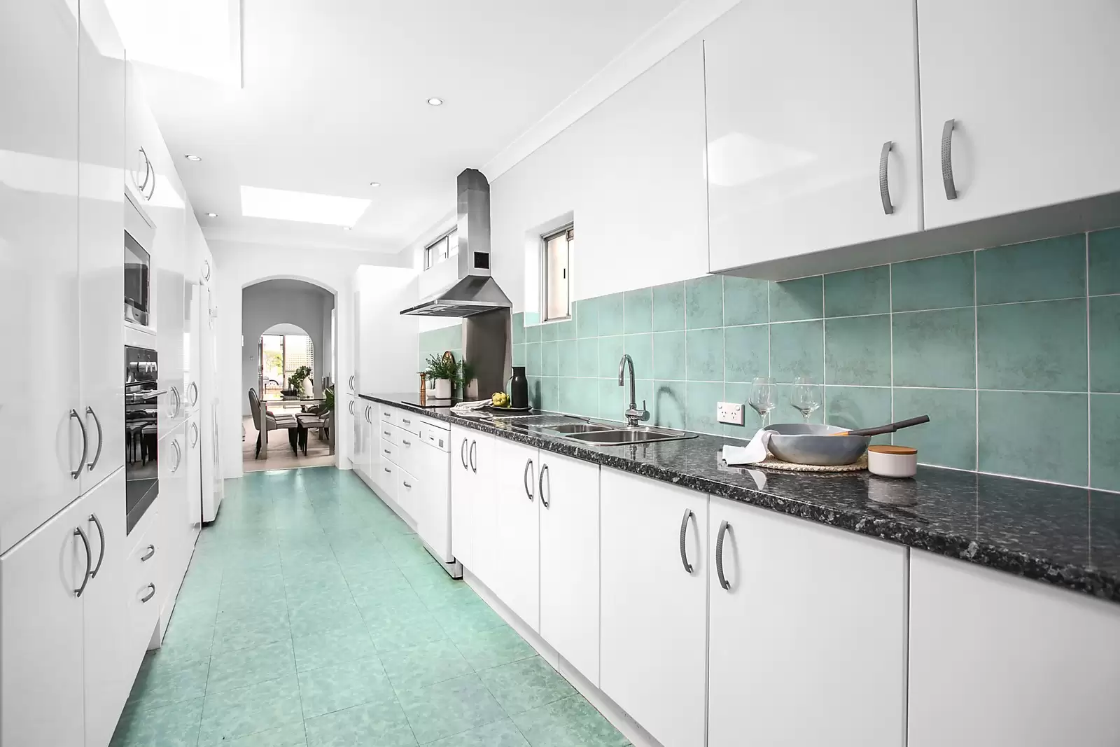 237 Doncaster Avenue, Kingsford, Kingsford - Thumbnail 4