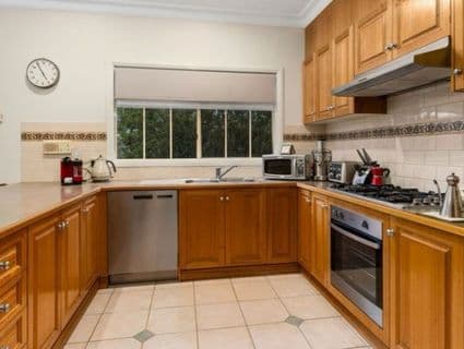 5 Loyola Road, Werribee, VIC, 3030, Werribee - Thumbnail 2