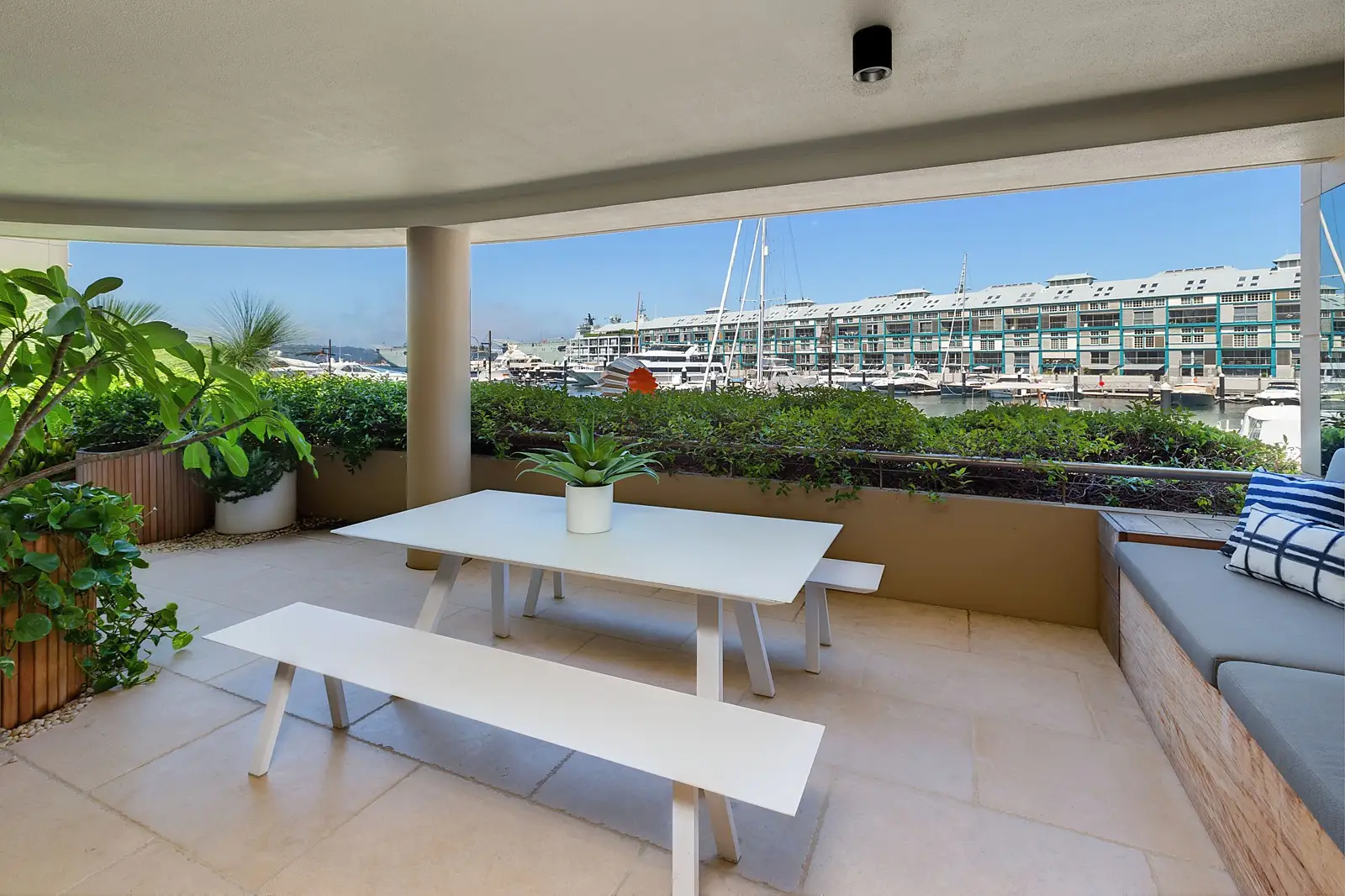 14/10 Lincoln Crescent, Woolloomooloo, Woolloomooloo - Thumbnail 2