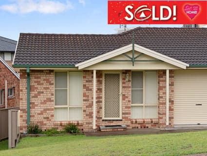 404, Caves Beach - Image 1