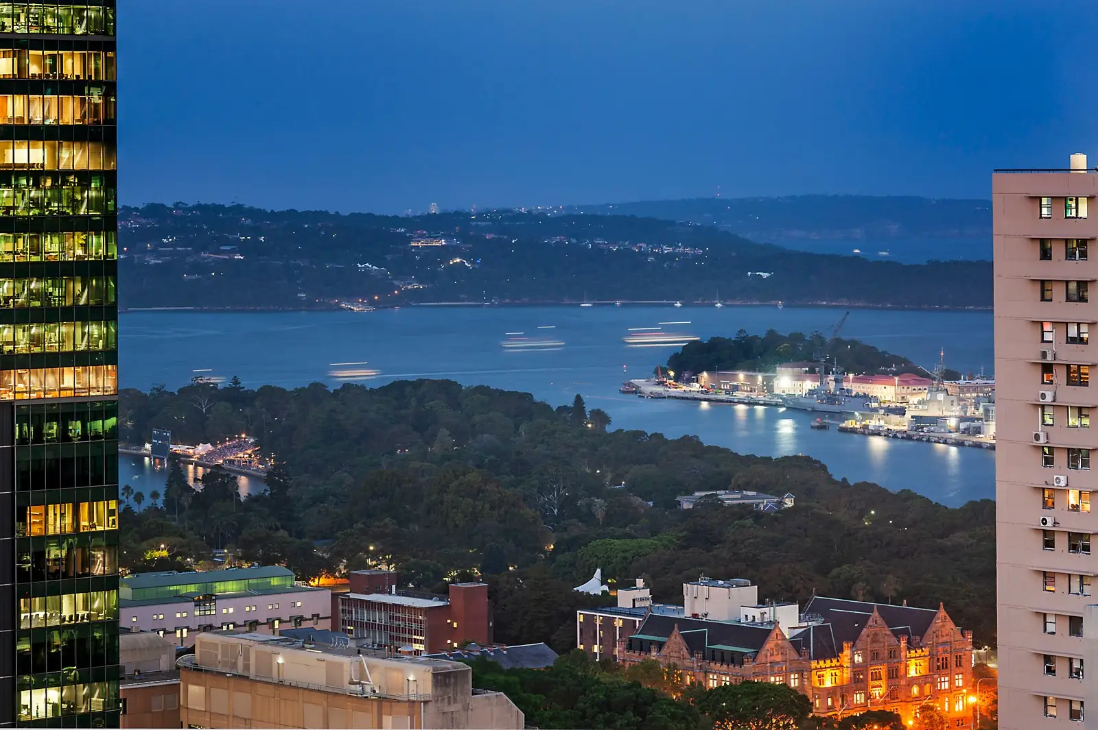 4904/101 Bathurst Street, Sydney, Sydney - Thumbnail 2