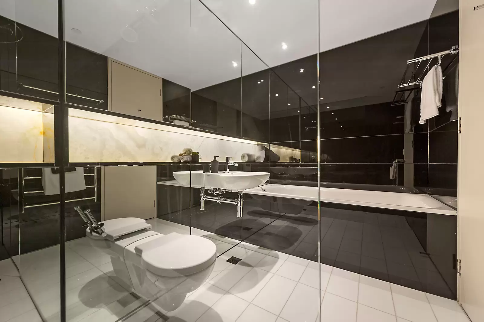 4904/101 Bathurst Street, Sydney, Sydney - Thumbnail 6