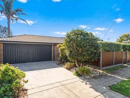 2/35 Weatherston Road, Seaford, VIC, 3198, Seaford - Image 1