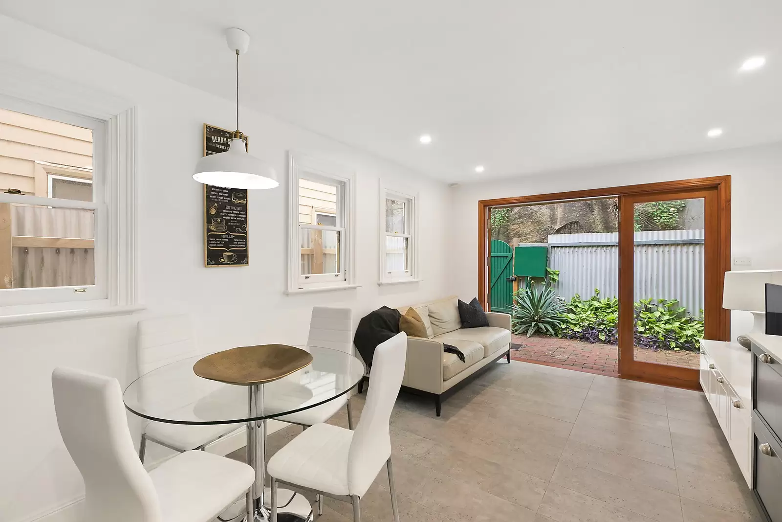 60 Kent Street, Millers Point, Millers Point - Thumbnail 4