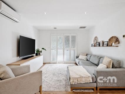 2/21 Davies Street, Hadfield, VIC, 3046, Hadfield - Thumbnail 3