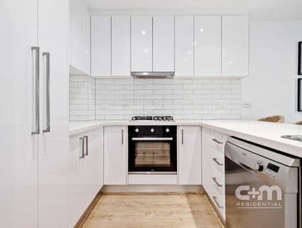 2/21 Davies Street, Hadfield, VIC, 3046, Hadfield - Thumbnail 5