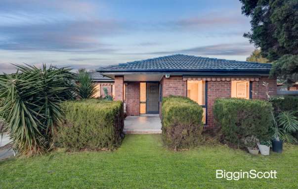 68 John Fawkner Drive, Endeavour Hills, VIC, Endeavour Hills - Image 1