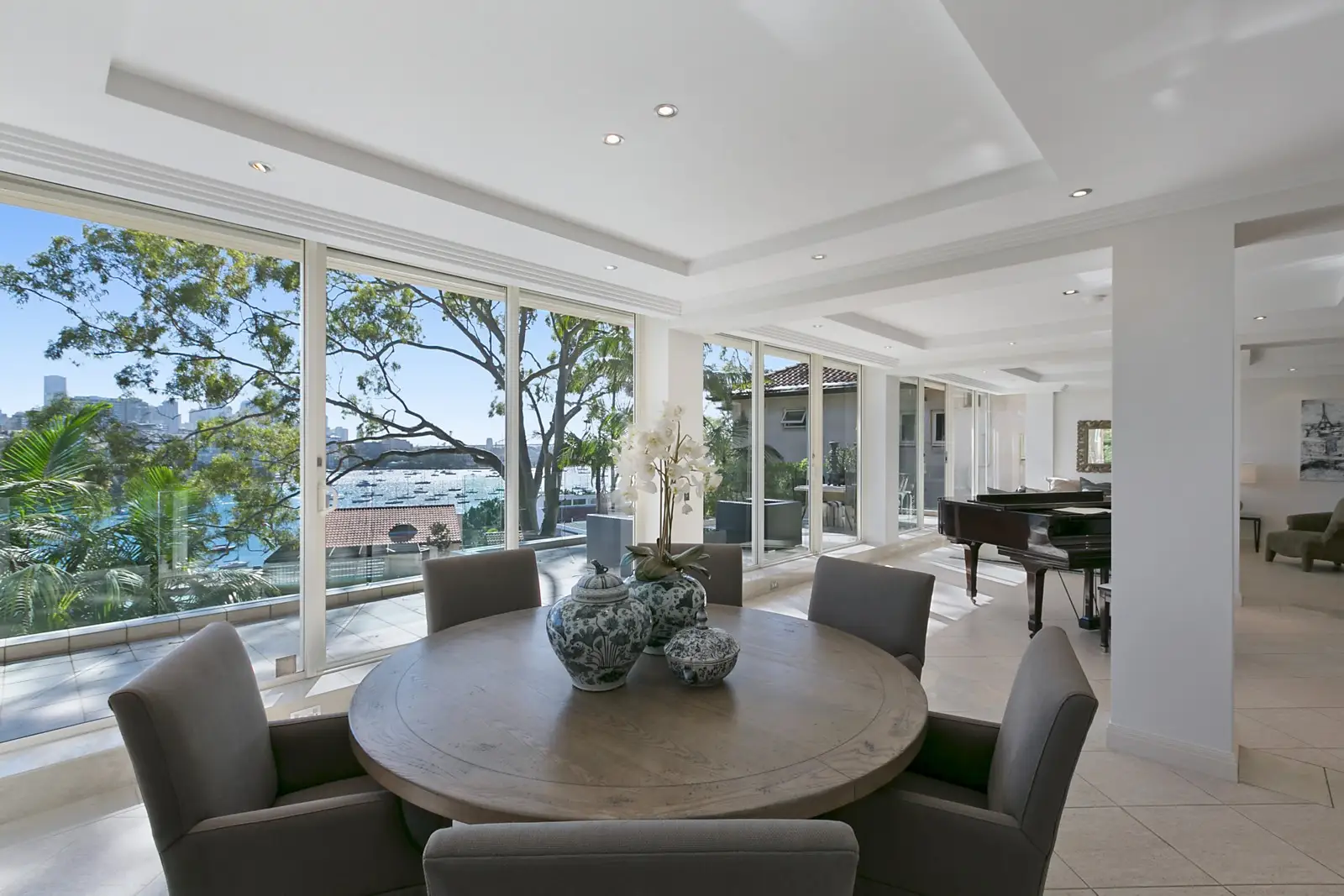 2/20 Yarranabbe Road, Darling Point, Darling Point - Thumbnail 2
