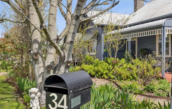 34 Frazer Street, Daylesford, VIC, Daylesford - Image 1