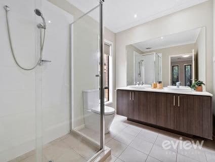 11 Canons Crescent, Manor Lakes, VIC, 3024, Manor Lakes - Thumbnail 7